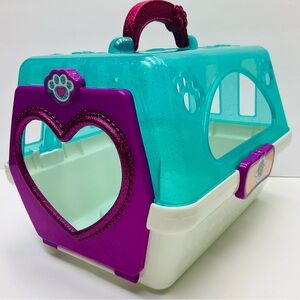 Doc McStuffins Vet On The Go Iridescent Blue Pet Carrier Cage Kennel Kids Toy